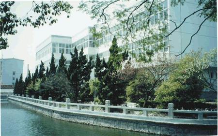 上海科学技术职业学院排名